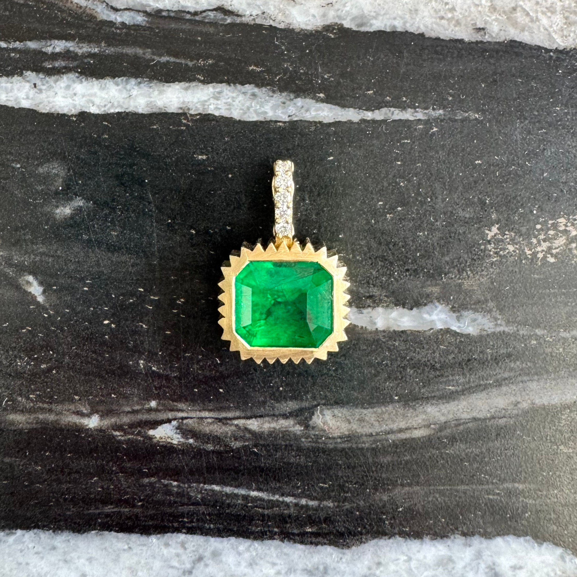 OUT WEST Pendant 4.38ct Emerald