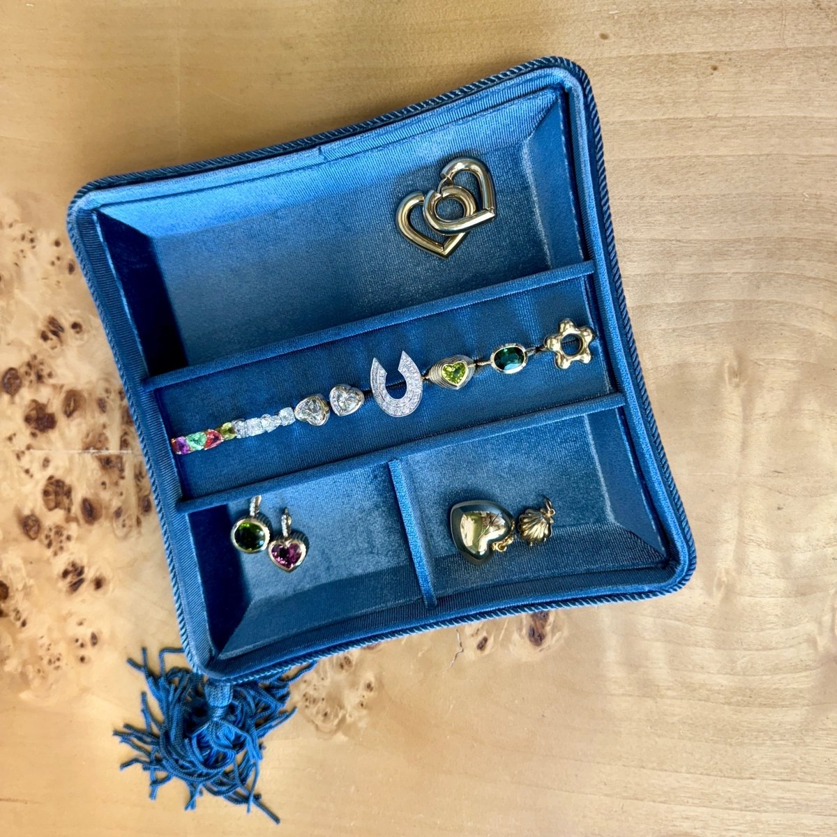 AURORO Treasure Box - AURORO