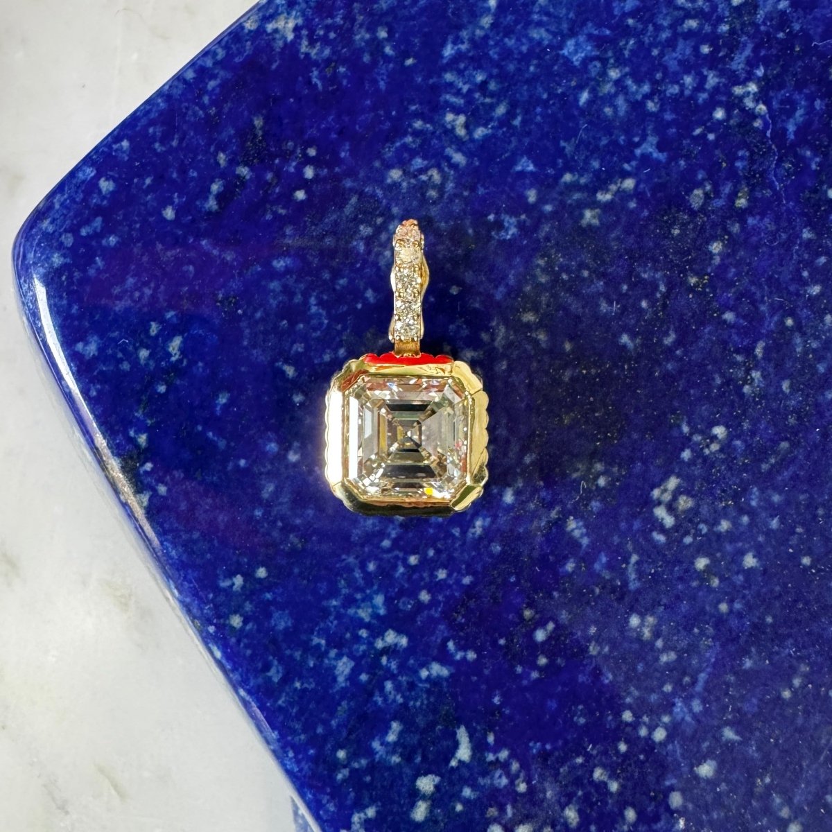DREAM IN TECH Pendant 3.82ct Asscher Diamond - AURORO