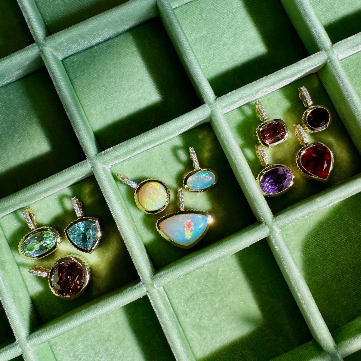 DREAM IN TECH Pendant 5.81ct Amethyst - AURORO