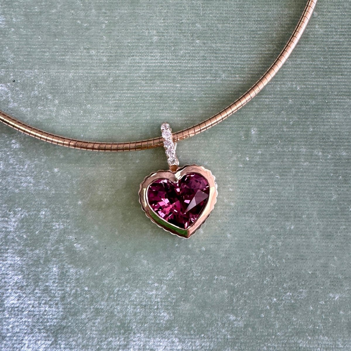DREAM IN TECHNICOLOR 5.44ct Malaya Garnet - AURORO