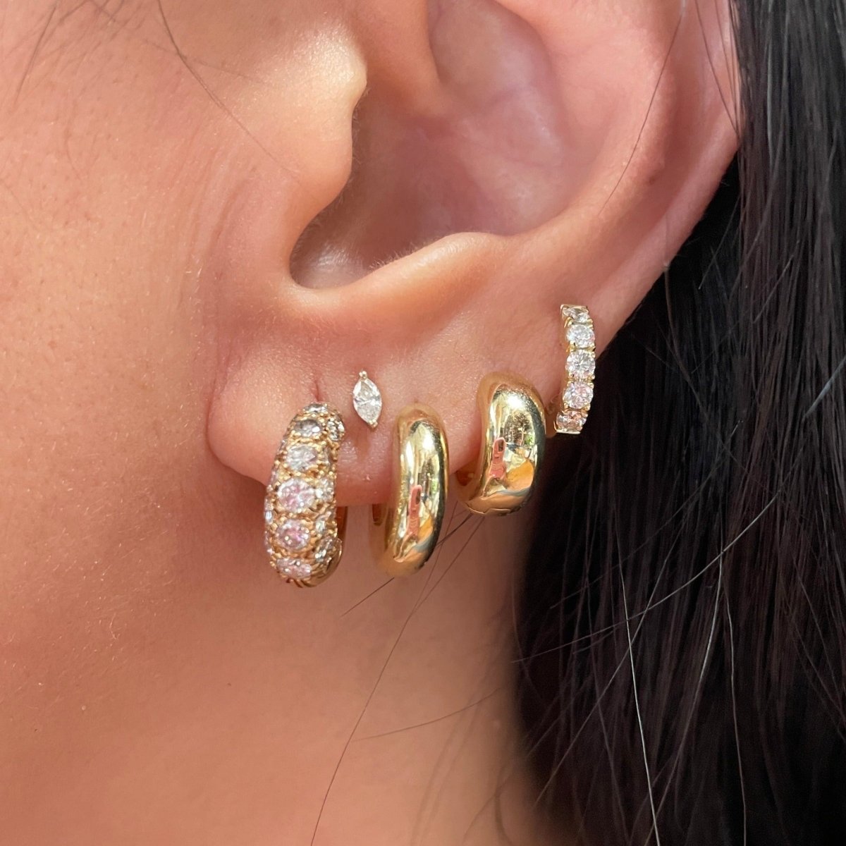 EVERYDAY CHUBBY Huggie Earrings - AURORO