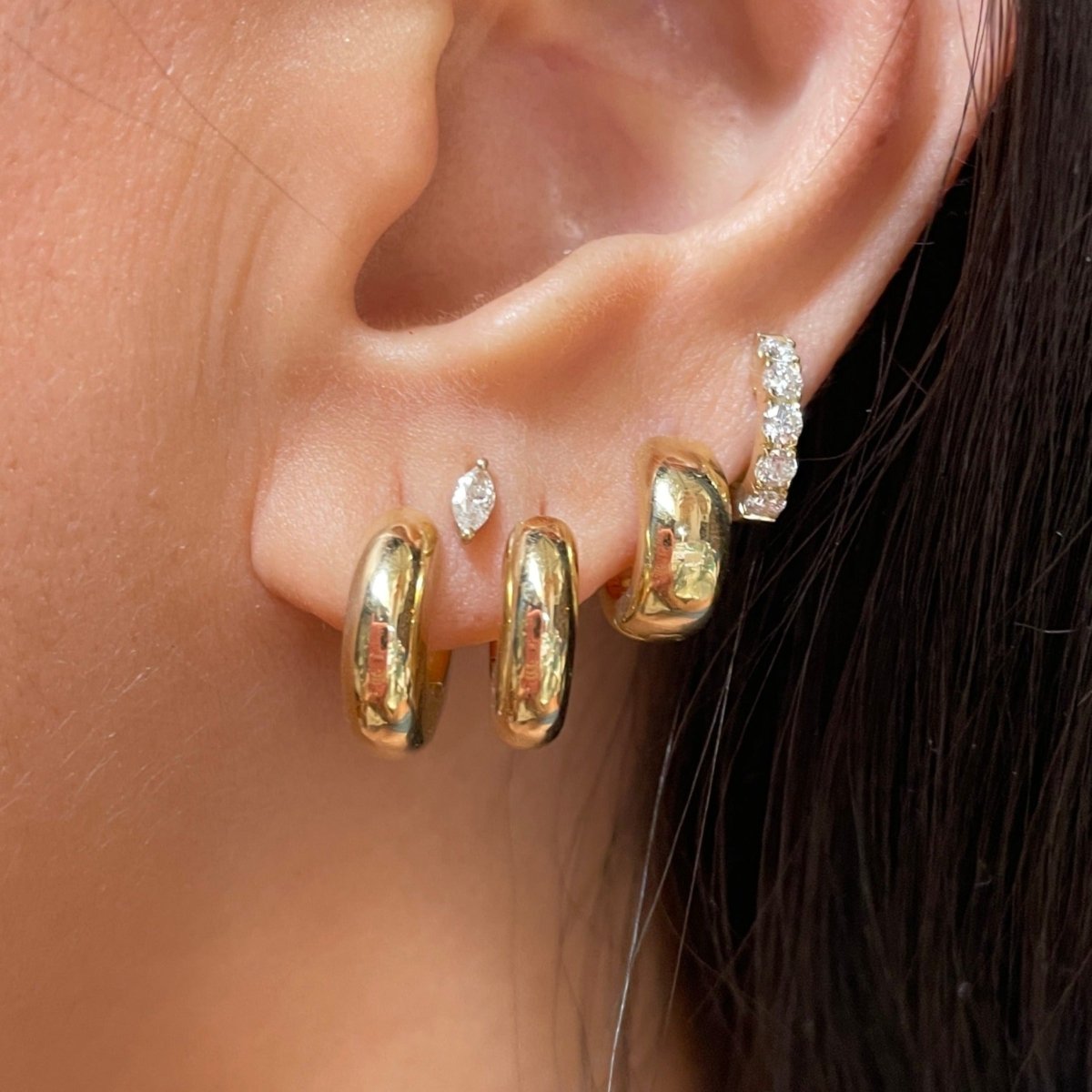 EVERYDAY CHUNKY Huggie Earrings - AURORO