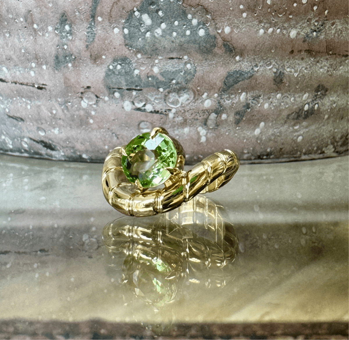 LEVITATE Ring 1.67ct Mint Tourmaline - AURORO
