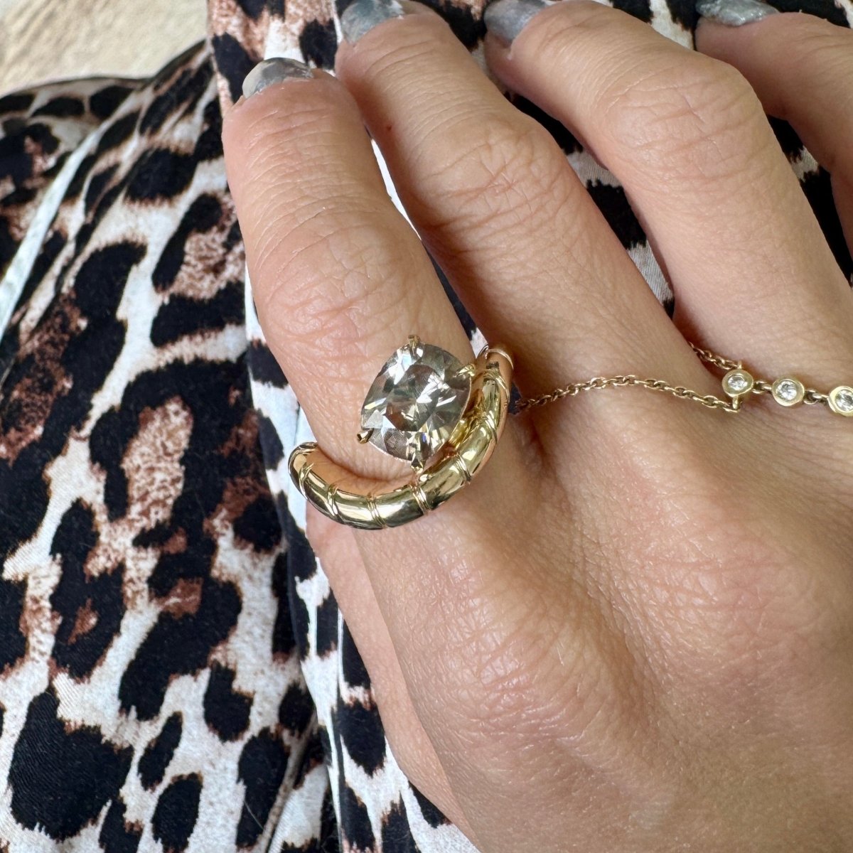 LEVITATE Ring 3.39ct Champagne Zircon - AURORO