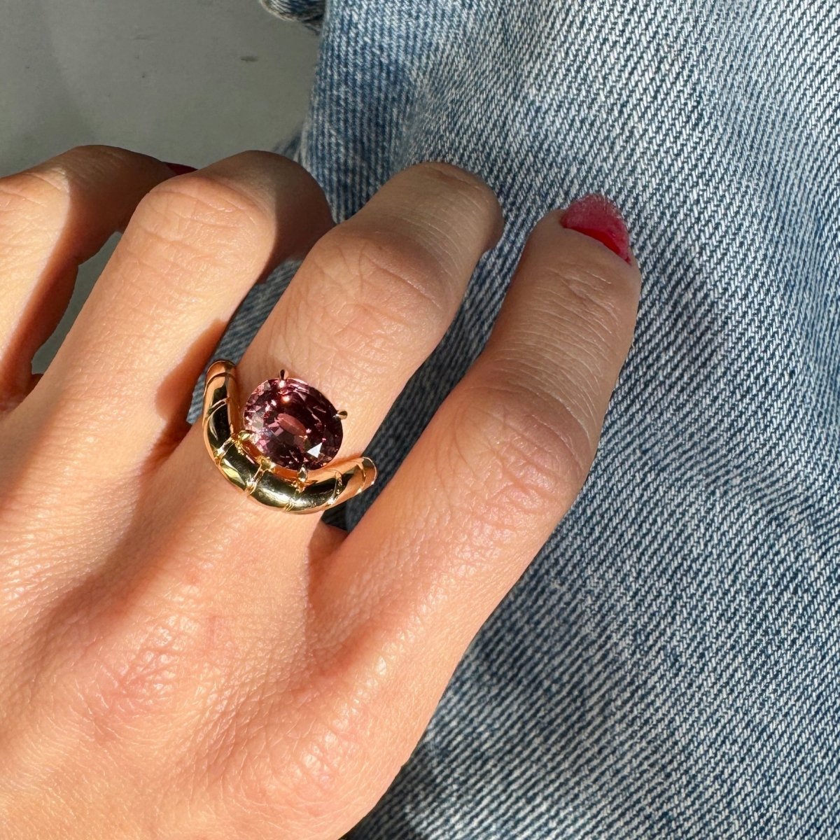 LEVITATE Ring 4.5ct Rose Zircon - AURORO