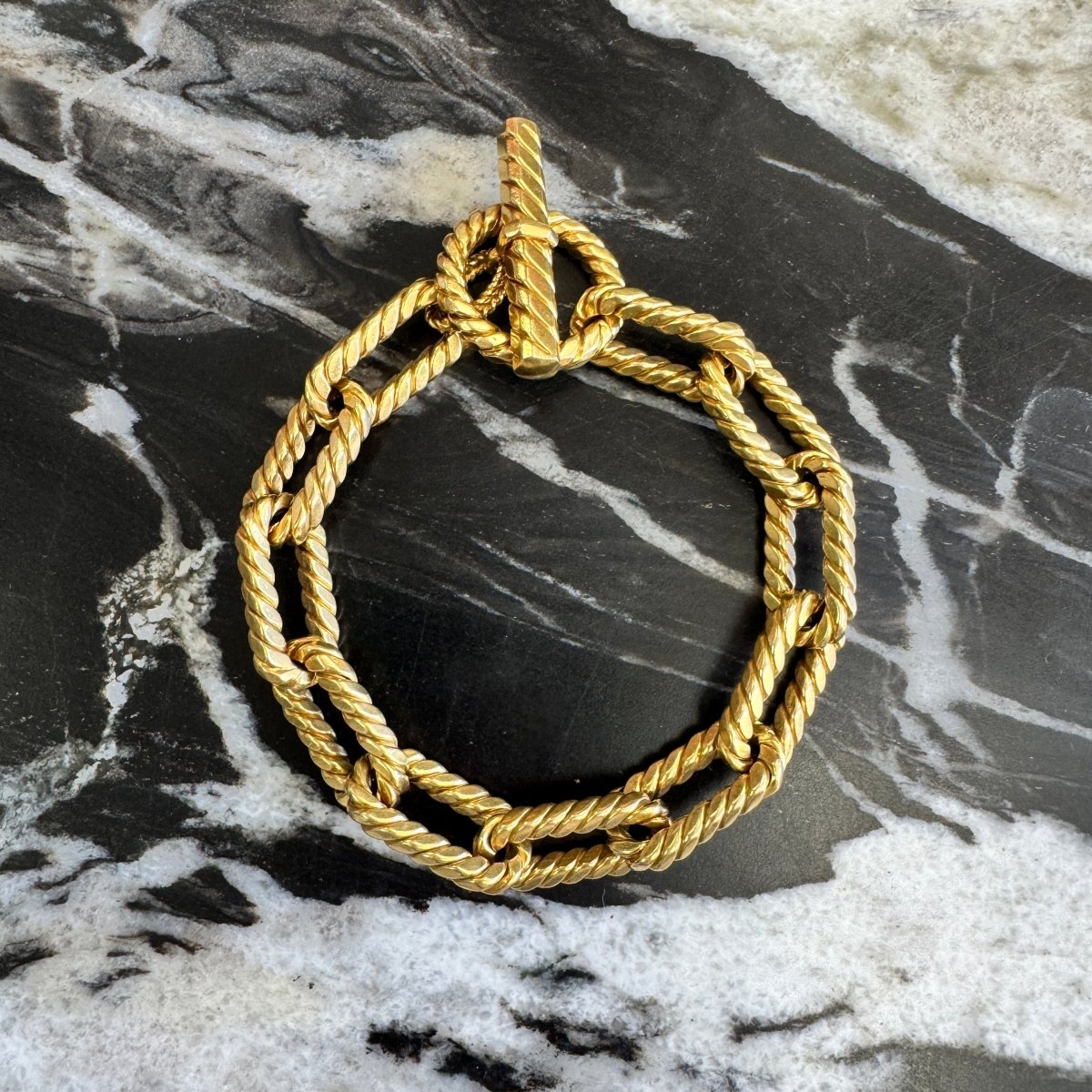 Vintage 18K Textured Oval Rope Link Bracelet - AURORO