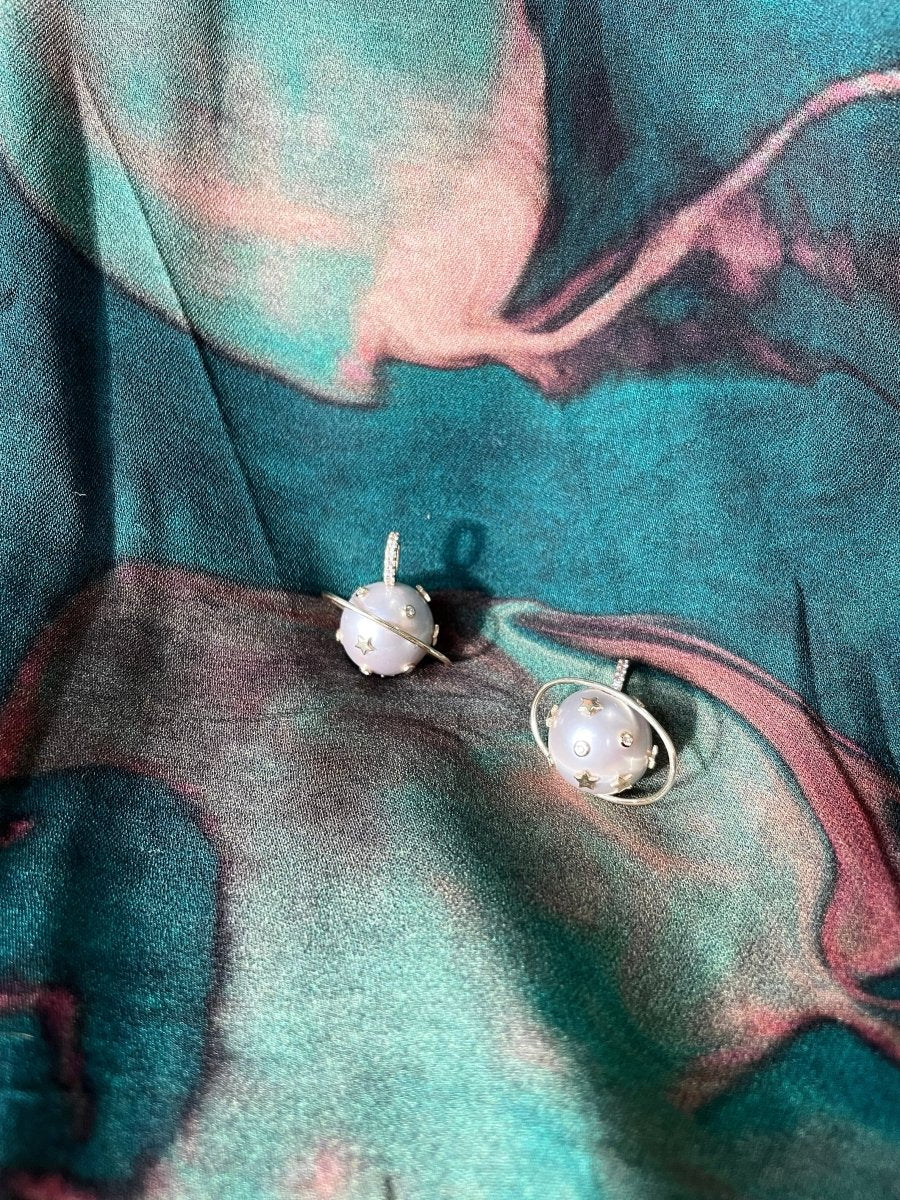 Auroro's Diamond + Pearl Saturn Pendant - AURORO